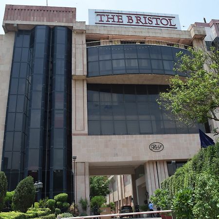 Hotel The Bristol Gurgaon Exterior foto