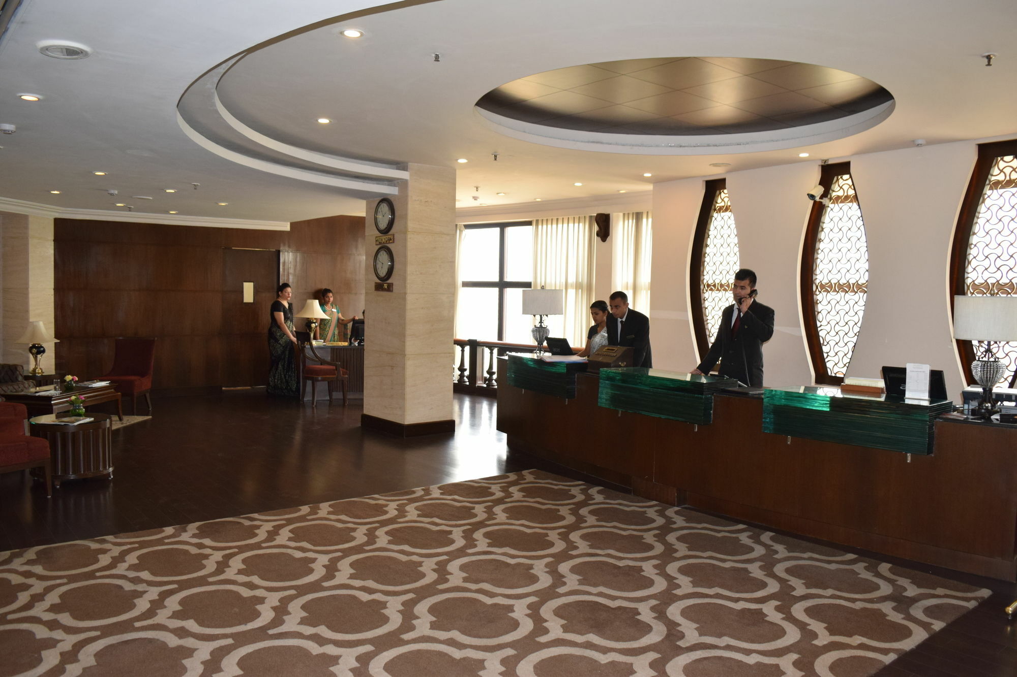 Hotel The Bristol Gurgaon Exterior foto